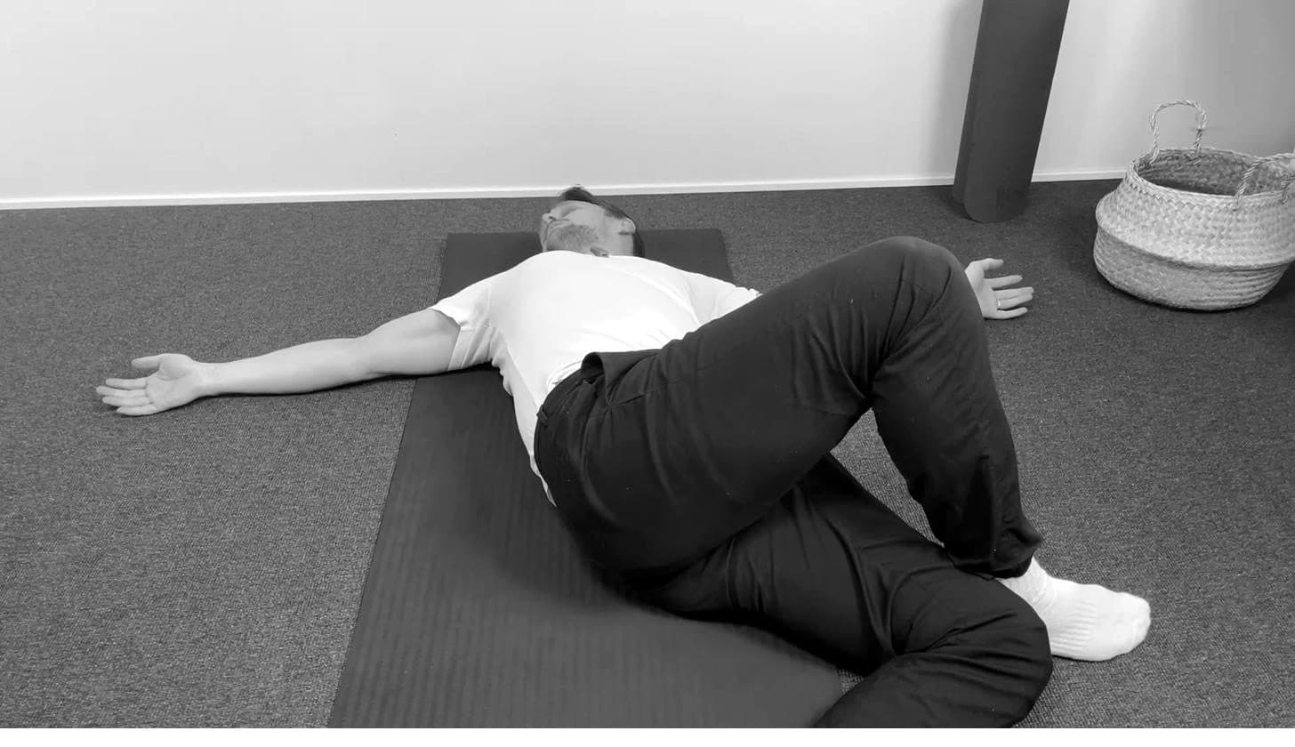 Ankle Knee Crossover Twist